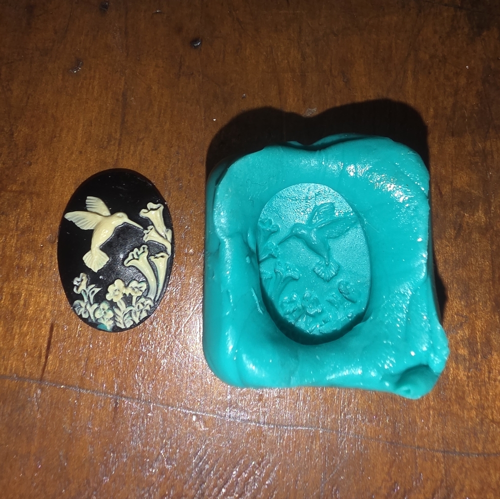Hummingbird With Flowers Floral Cameo Cabochon Mold For Resin/Polymer Clay